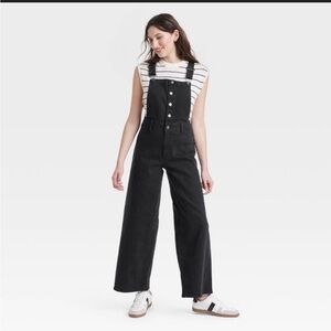 💕NWOT Universal Thread Black Denim Sailor Leg Ankle Denim Overalls size 2
